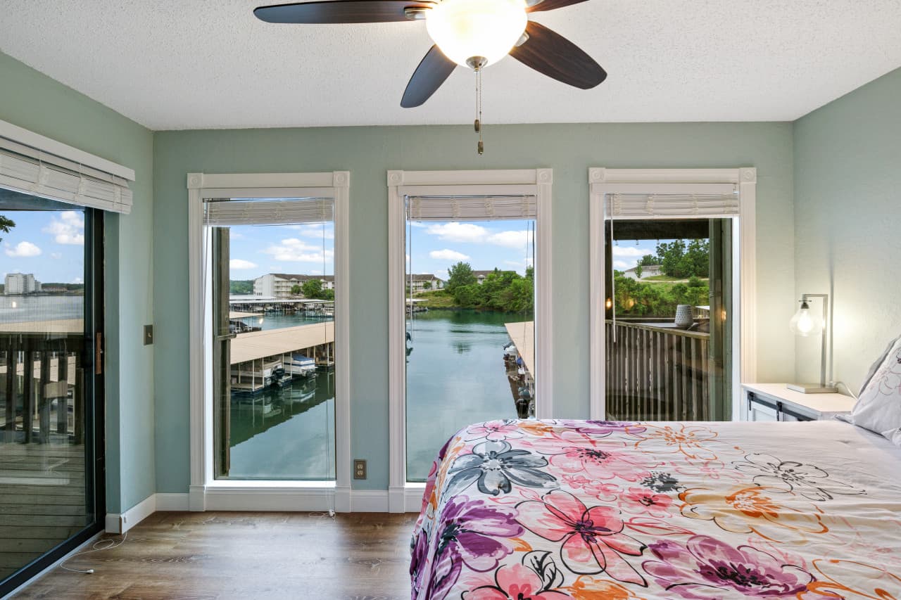 19-19 - 291 Southwood Shores Cir 2A.jpg