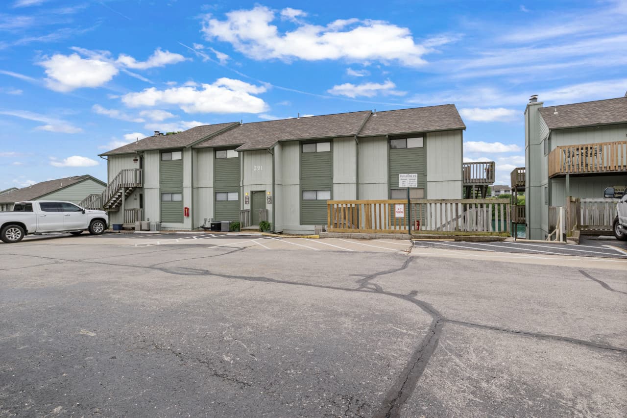 01-1 - 291 Southwood Shores Cir 2A.jpg