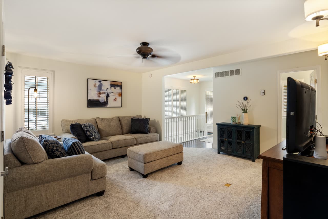 28-159 Hickory Grove Dr - 28.jpg
