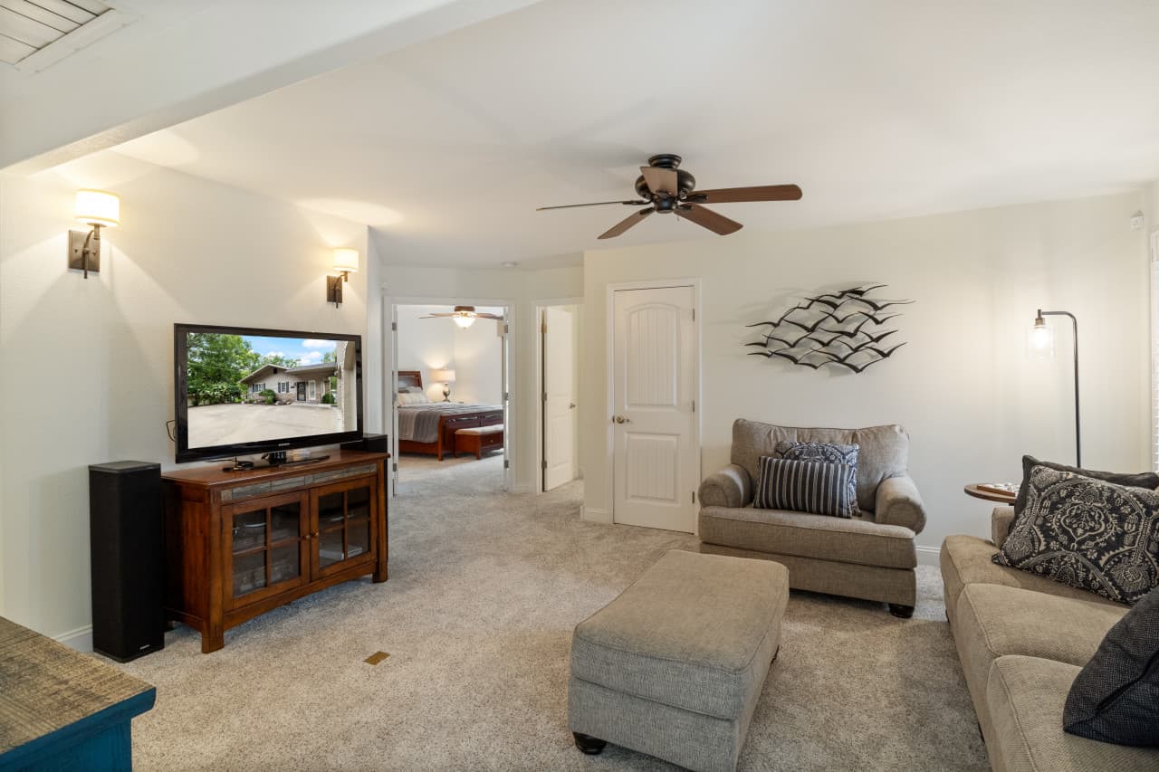 27-159 Hickory Grove Dr - 27.jpg