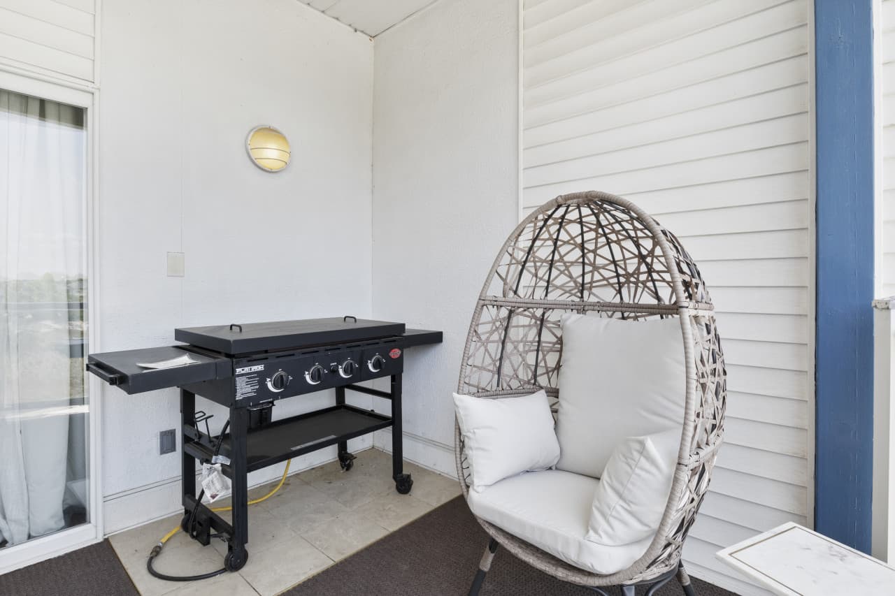 22-151 Upper Monarch Cove Dr 5E - 22.jpg