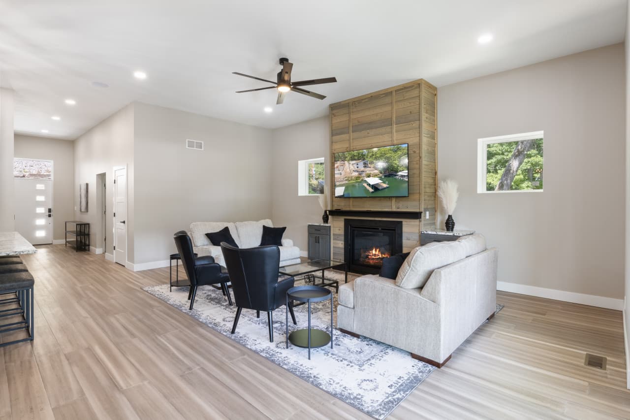28-613 Cove Cir - 28.jpg