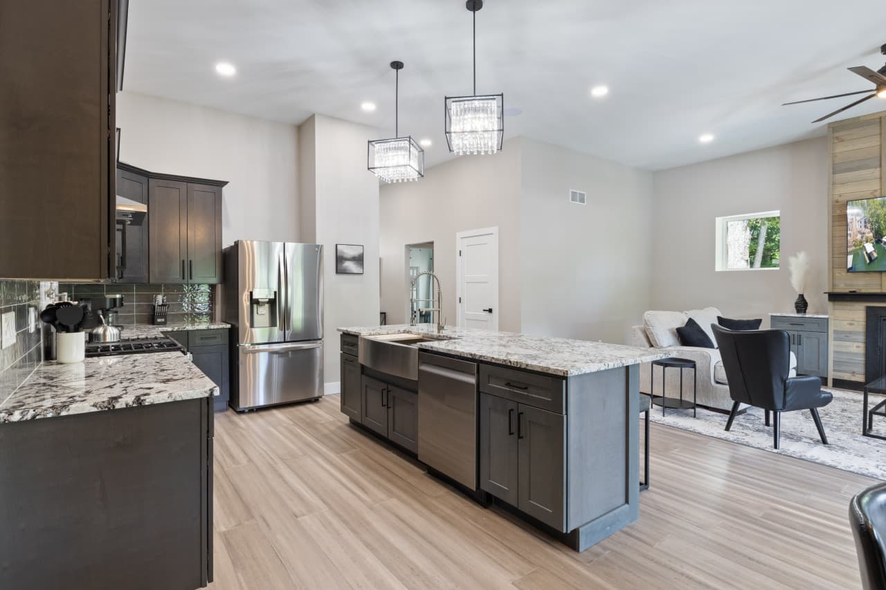 22-613 Cove Cir - 22.jpg
