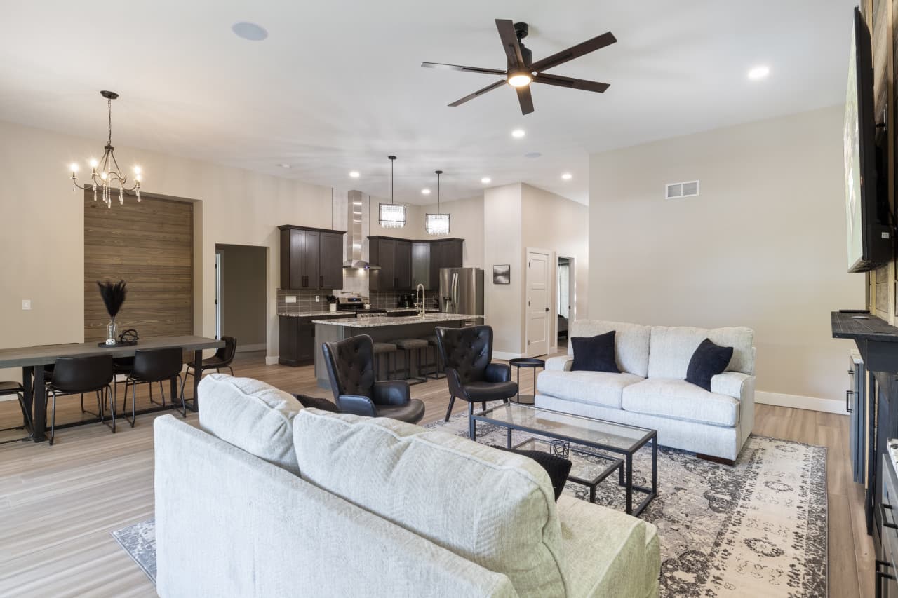 29-613 Cove Cir - 29.jpg