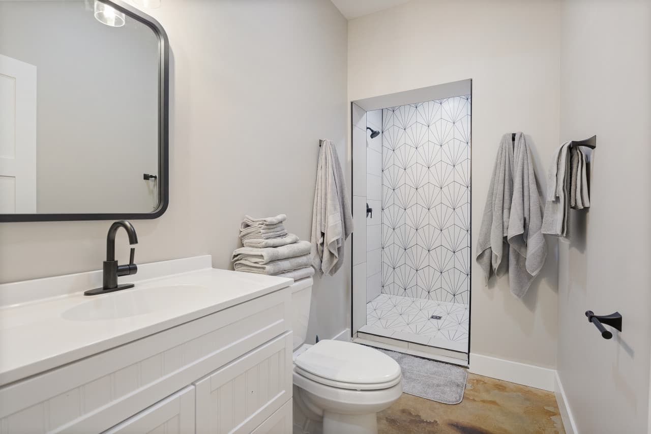 613 Cove Cir - 62 (1).jpg