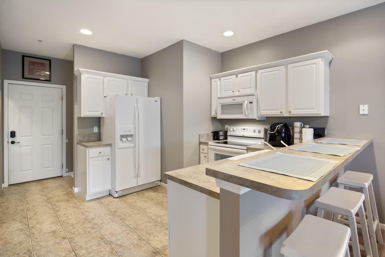 07-464 Cedar Heights Dr 1F - 7.jpg