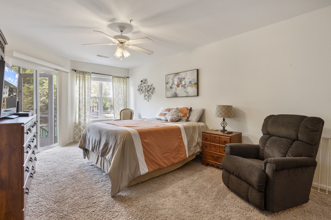 24-464 Cedar Heights Dr 1F - 24.jpg