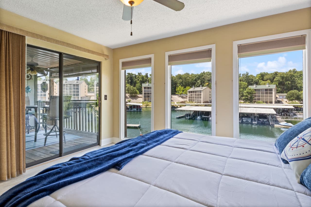 23-123 Southwood Shores Pl 3B - 23.jpg