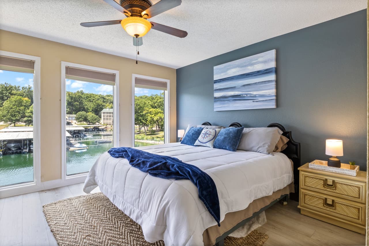 19-123 Southwood Shores Pl 3B - 19.jpg