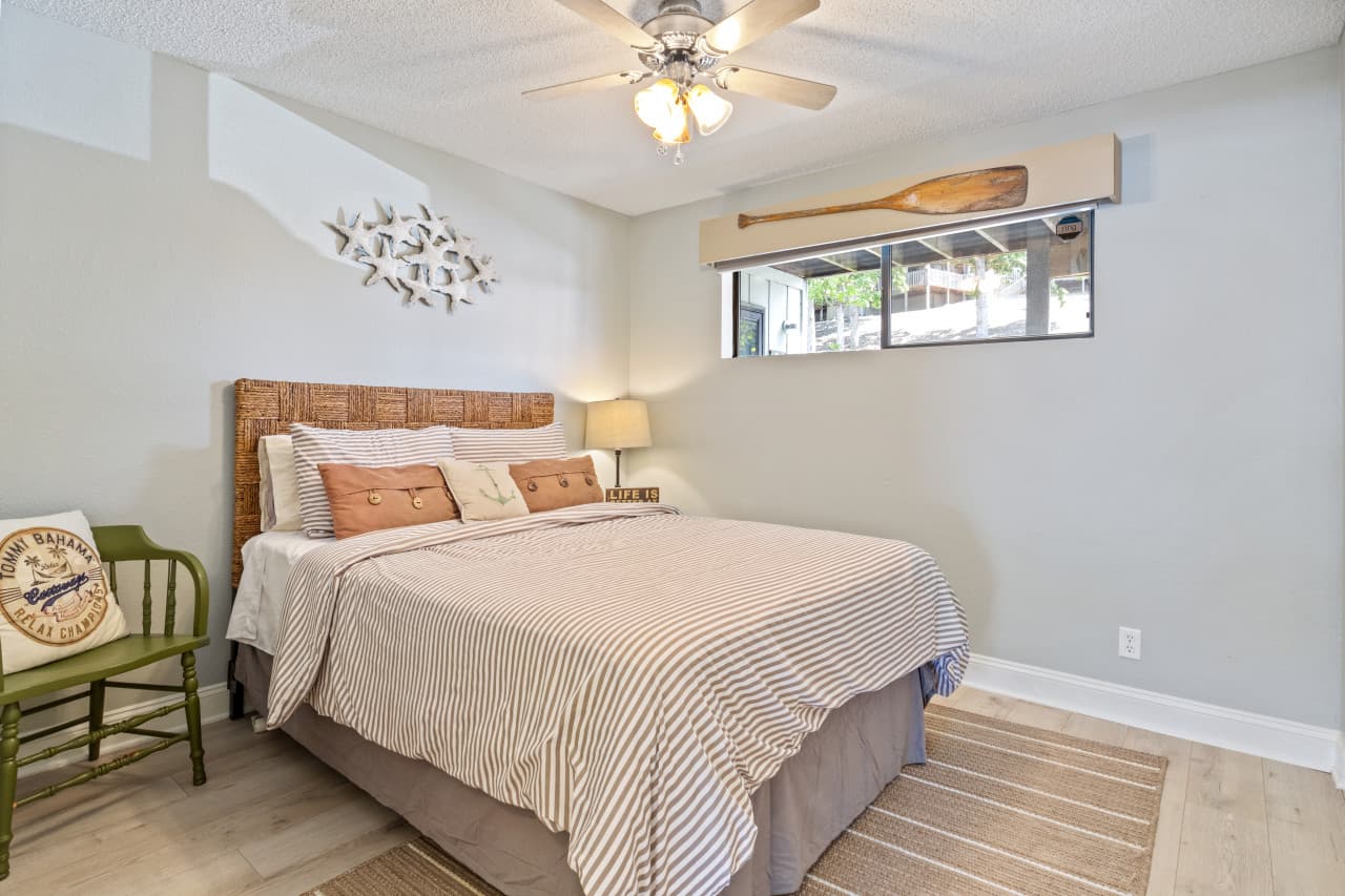 14-123 Southwood Shores Pl 3B - 14.jpg