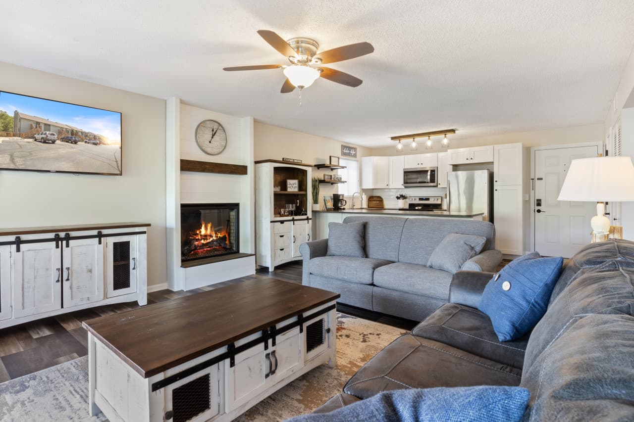 12-43 Southwood Shores Cir - 12.jpg