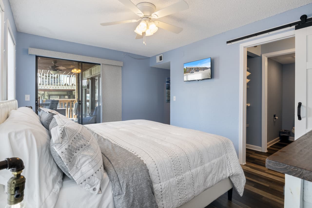 33-43 Southwood Shores Cir - 16.jpg