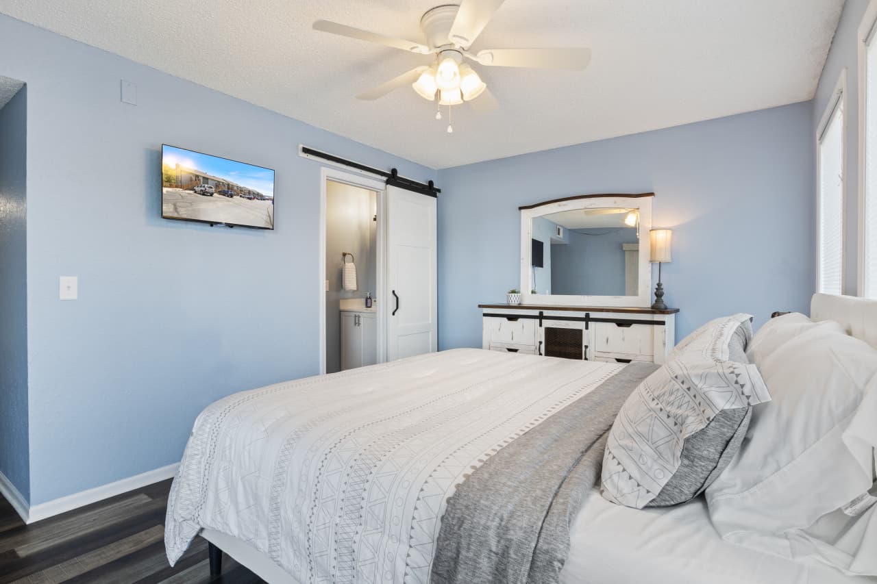 34-43 Southwood Shores Cir - 15.jpg
