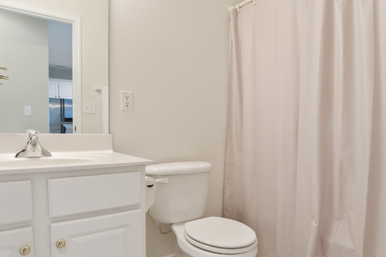 16-426 Cedar Heights Dr_16.jpg