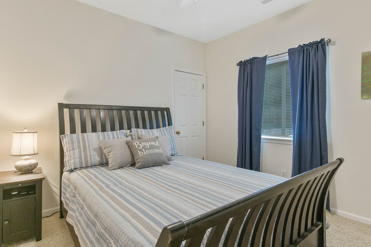 19-426 Cedar Heights Dr_19.jpg