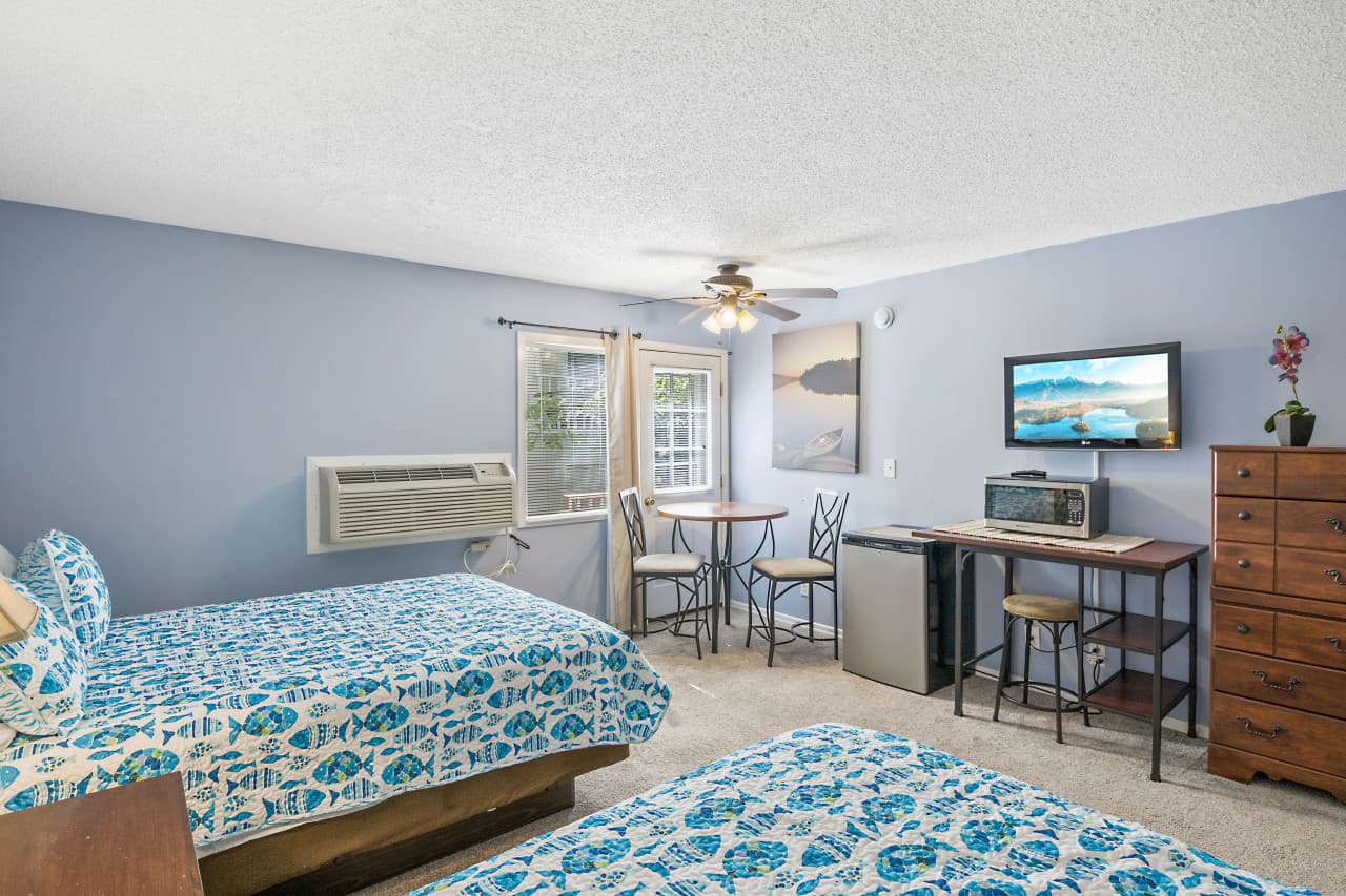 22-396 Duenke Dr_19.jpg