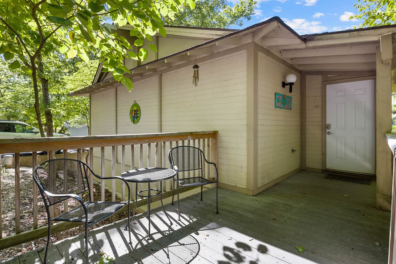 01-396 Duenke Dr_26.jpg