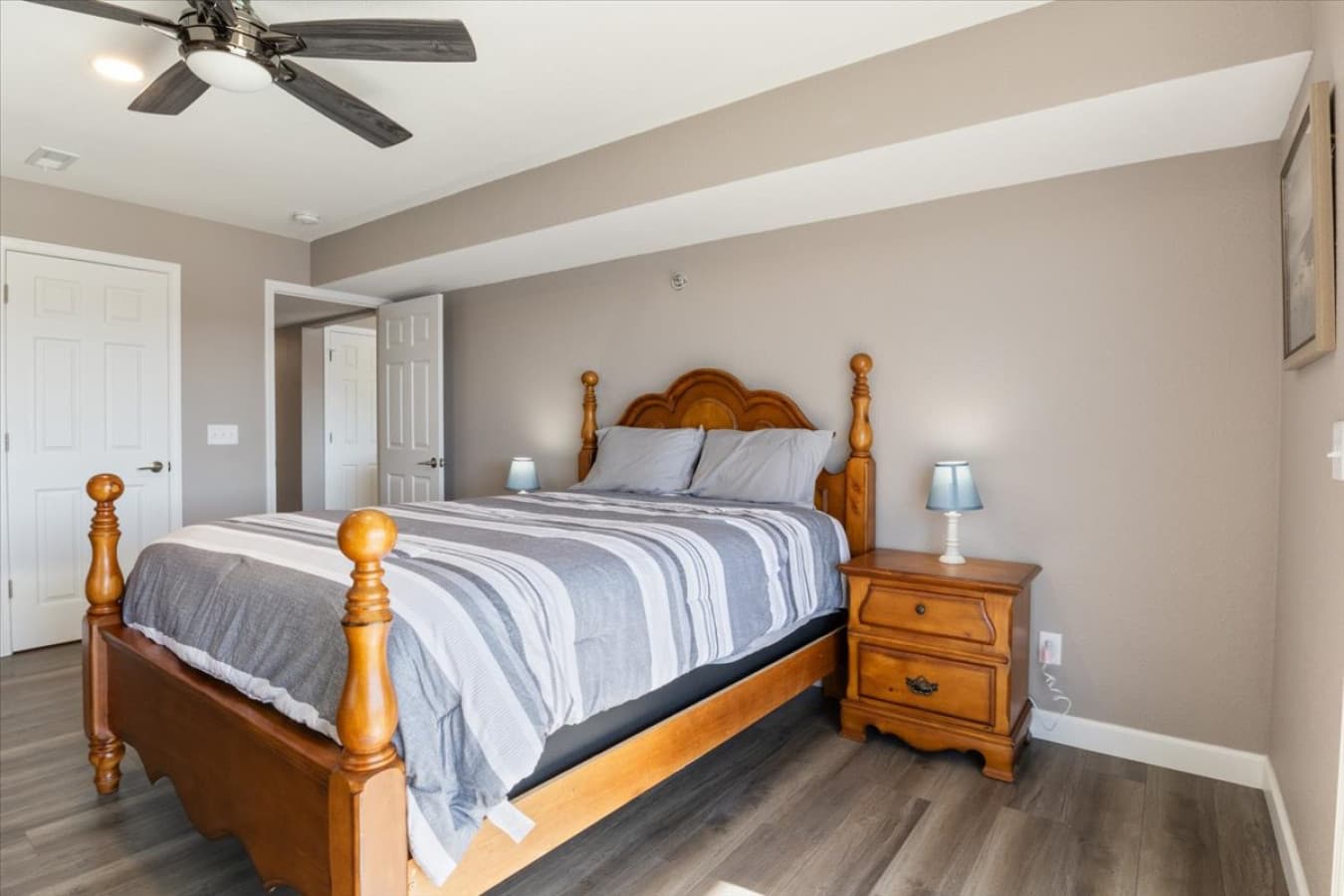 17-1481 Ledges Dr 842 - 17.jpg
