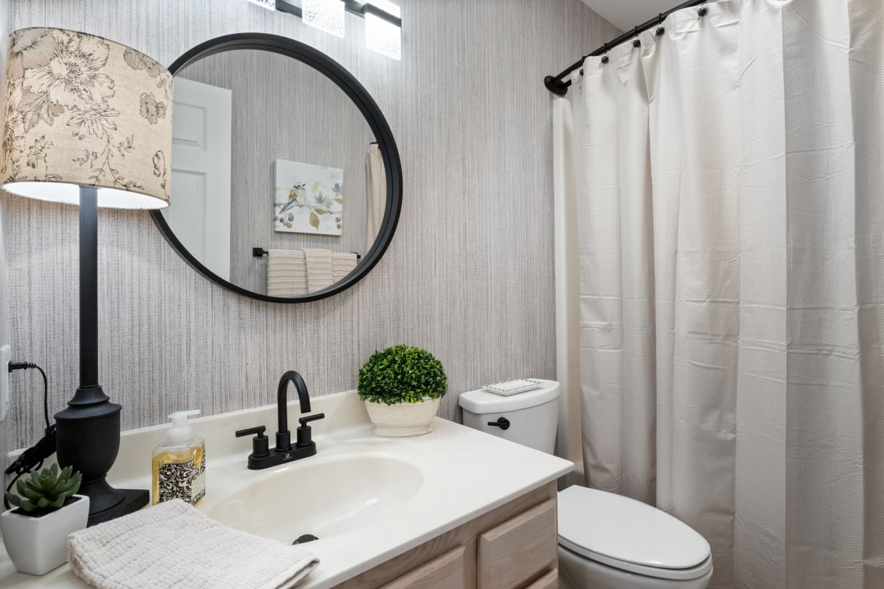 21-21 - 80 Regatta Bay Cir 4C.jpg