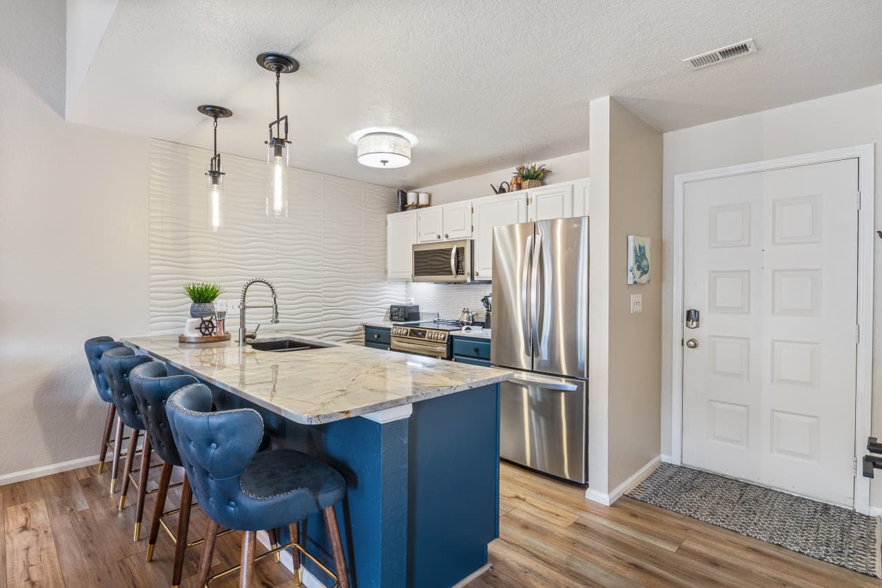 07-7 - 80 Regatta Bay Cir 4C.jpg