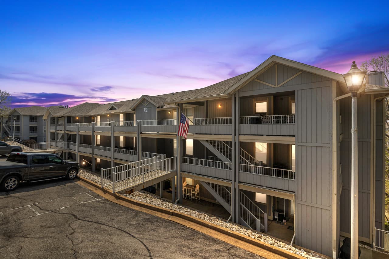 01-1 - 80 Regatta Bay Cir 4C.jpg