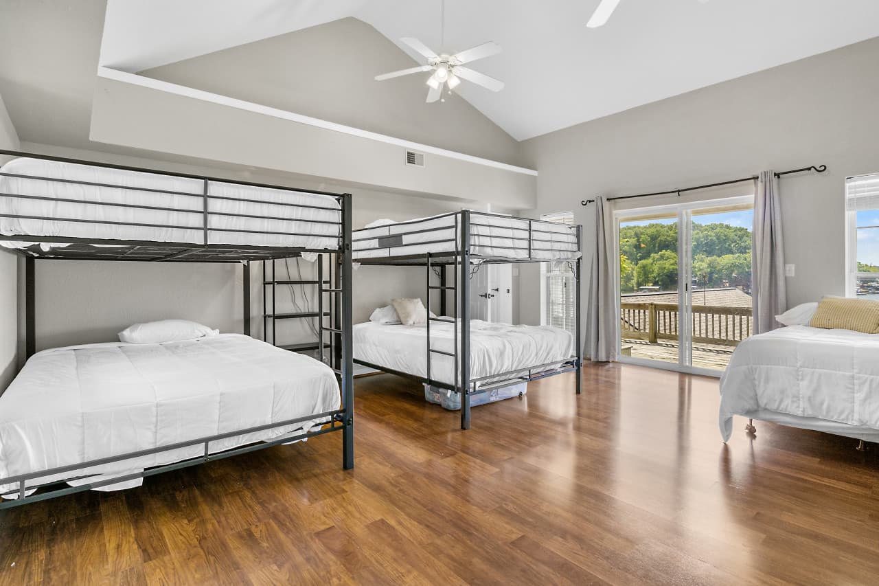30800 Windy Ln-010.jpg