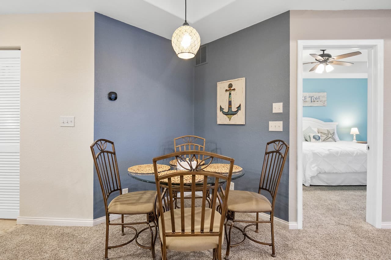 05-44 Emerald Bay Dr 1C-005.jpg