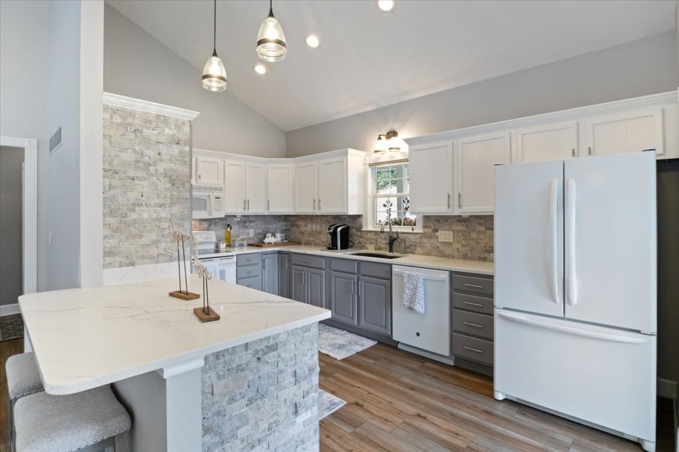 16-62 Mistwood Bluff Rd - 16.jpg