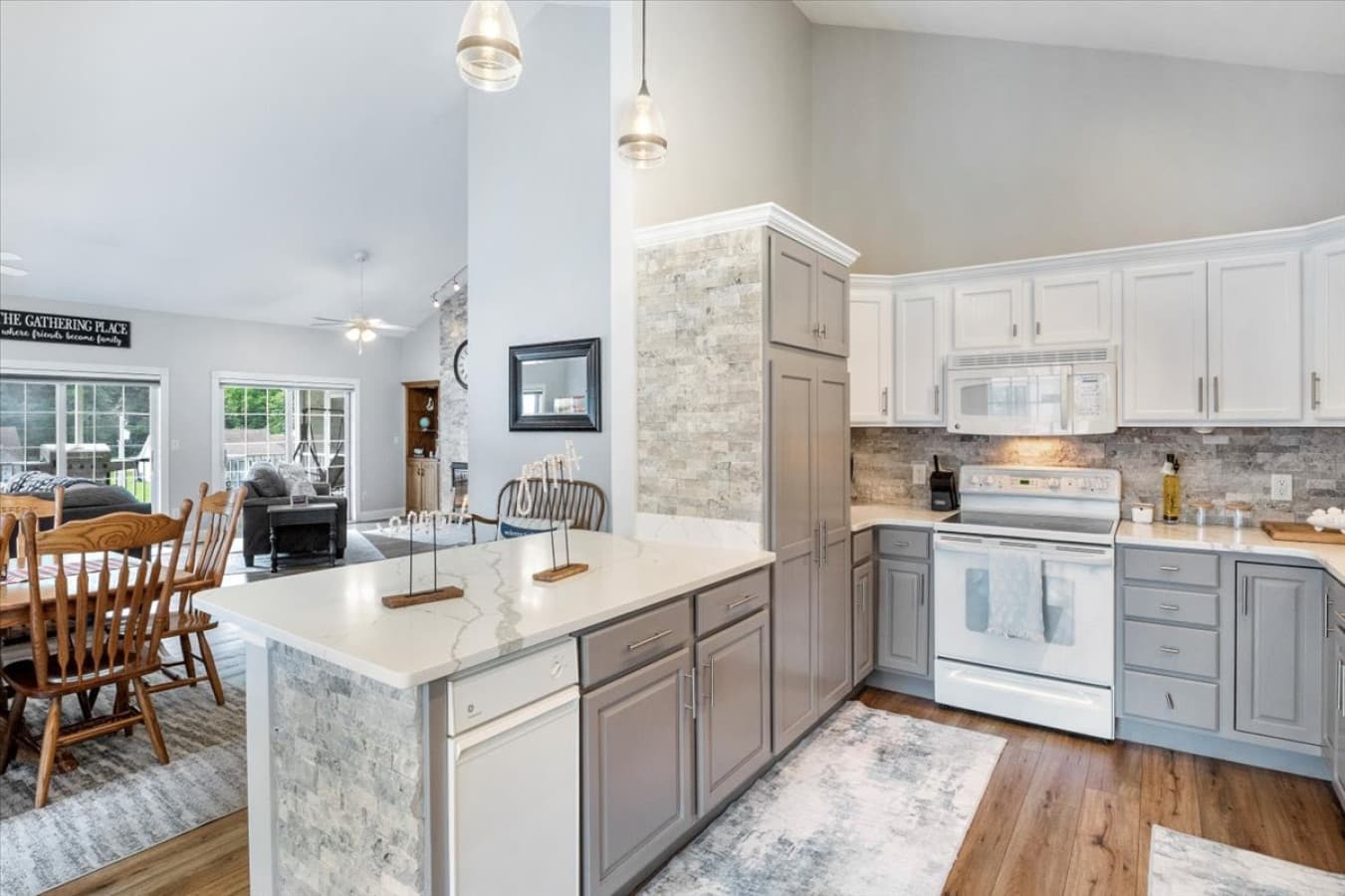 18-62 Mistwood Bluff Rd - 18.jpg