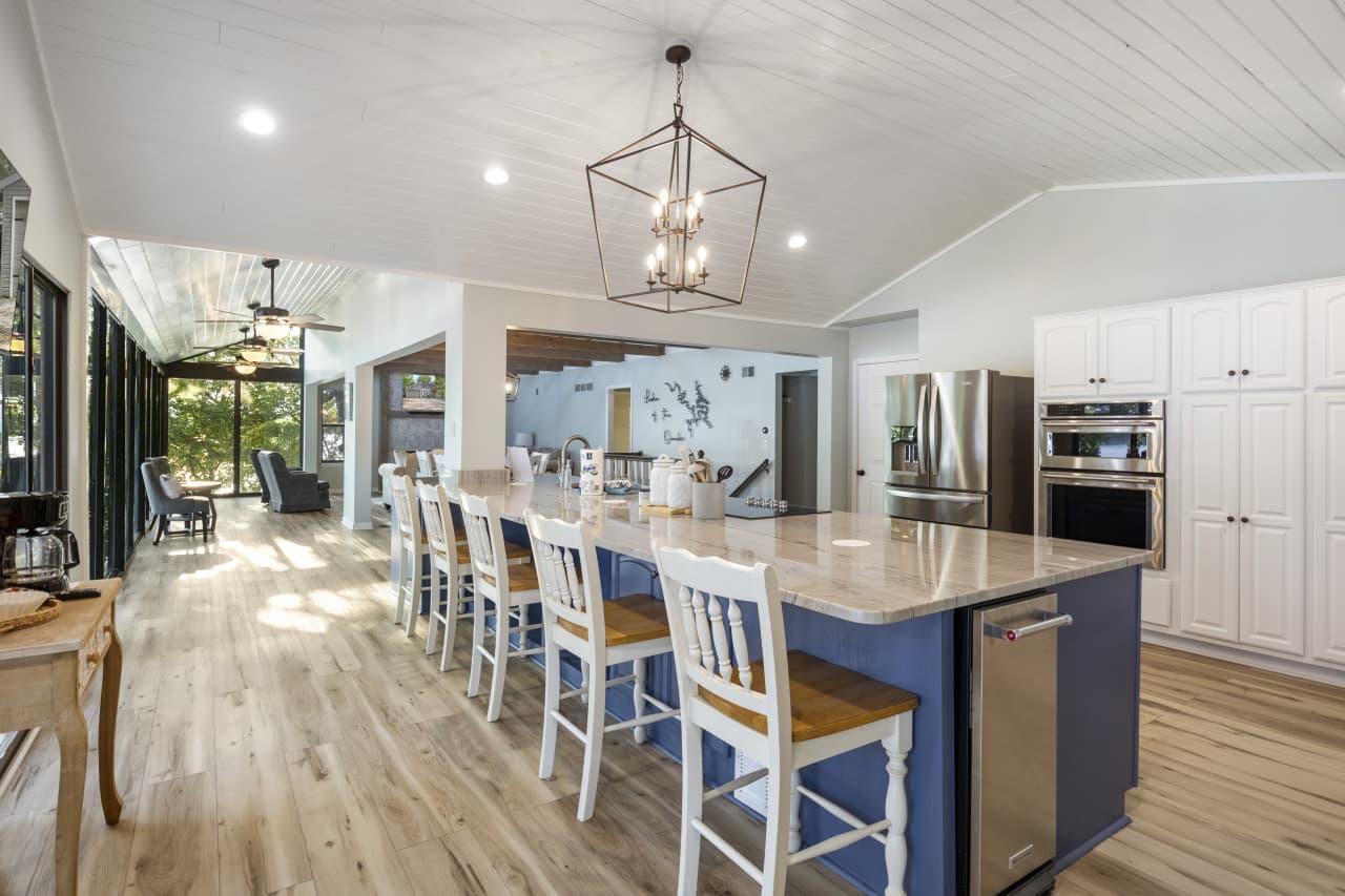 20-4 - 121 Chestnut Rd.jpg