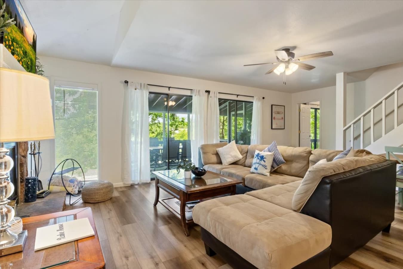 14-381 Moongate Dr - 14.jpg
