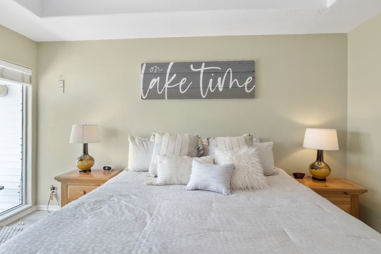 23-214 Emerald Bay Dr 2B - 23.jpg