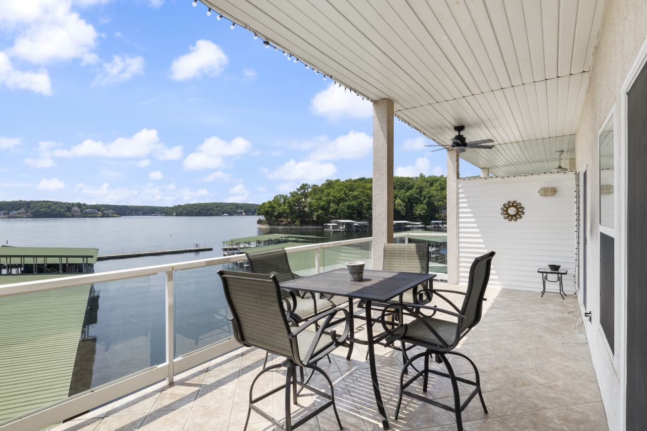 27-214 Emerald Bay Dr 2B - 27.jpg