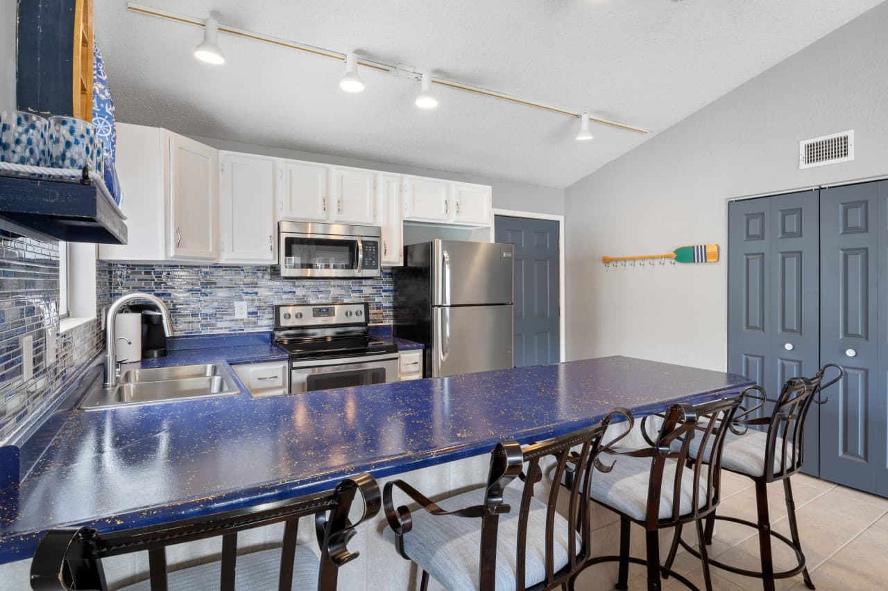 06-103 Southwood Shores - 6.jpg