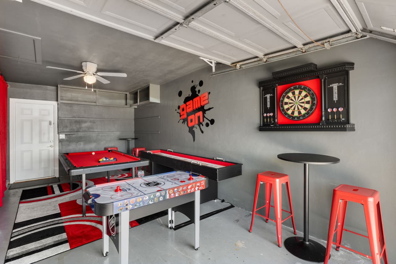 35-Garage -r.jpg
