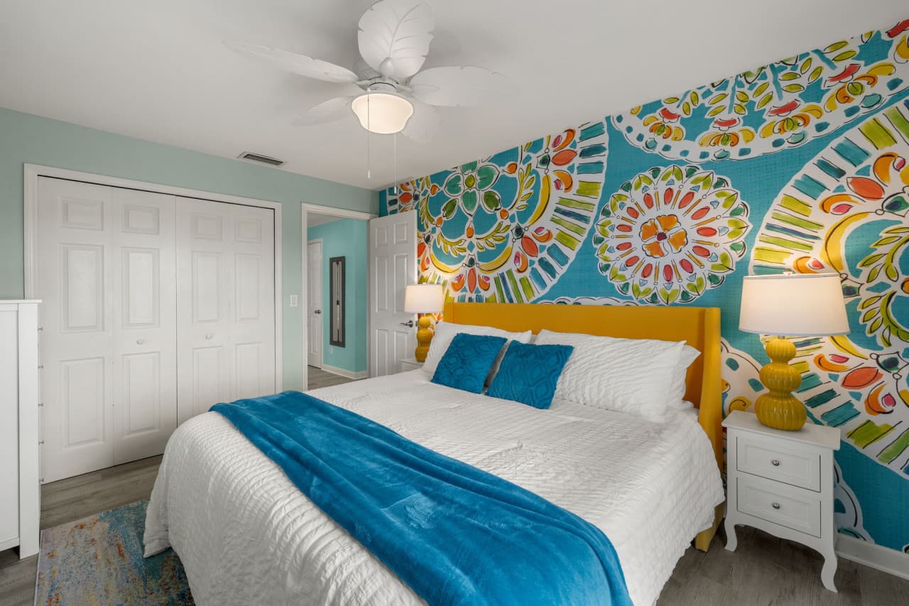 24-Guest Bedroom 2 - 3 of 3.jpg