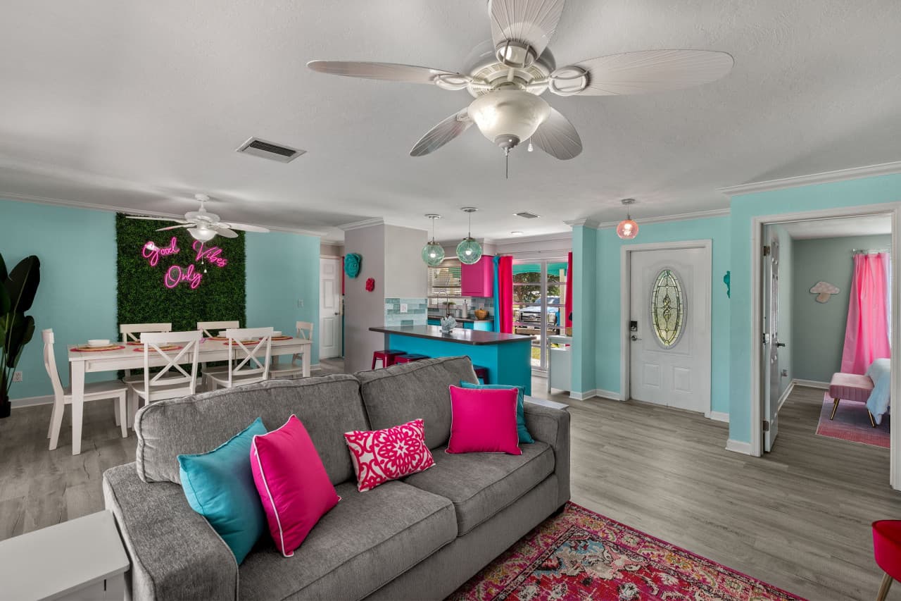 8-Living Room 4 of 4.jpg