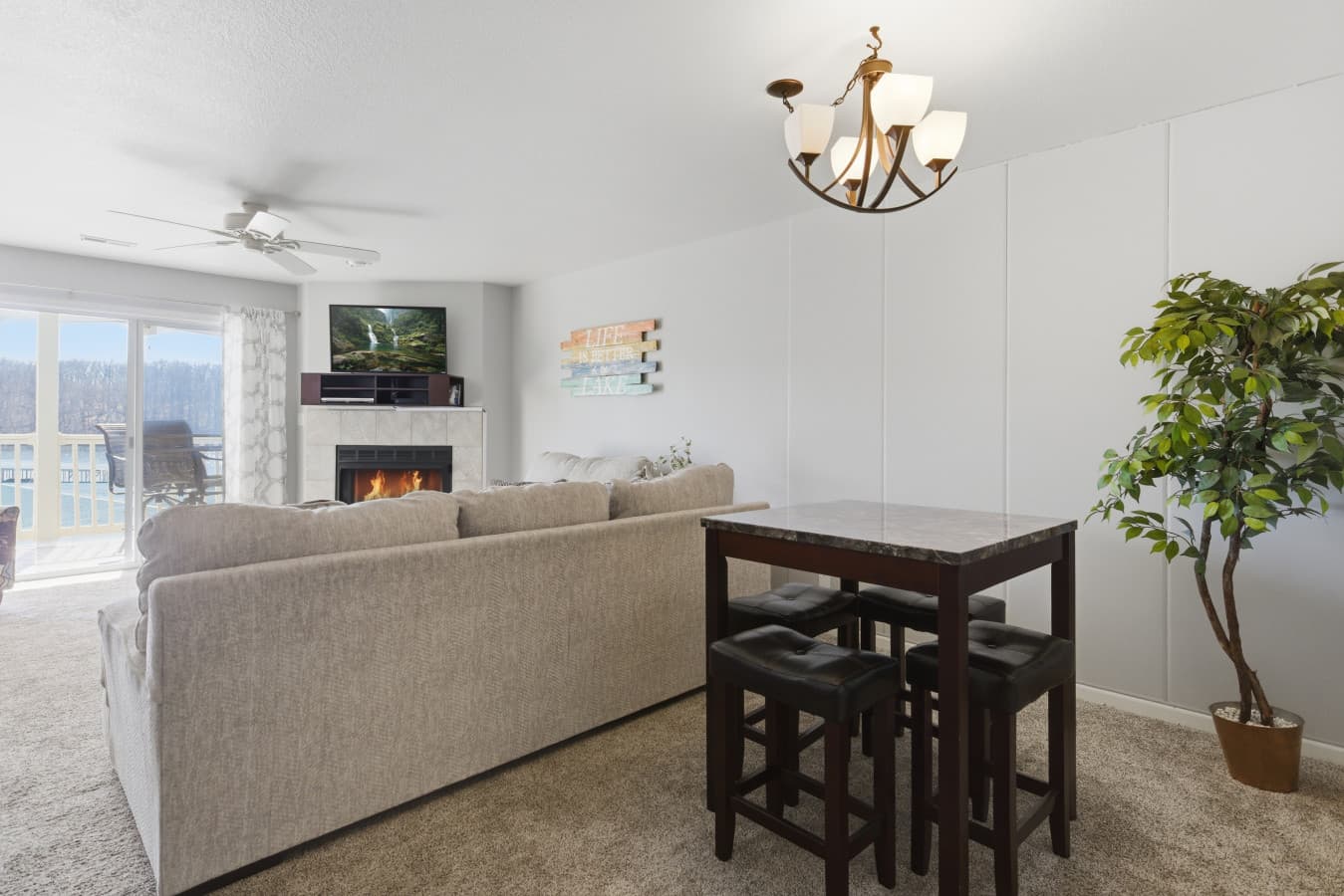 17-4800 Eagleview Dr 223 - 17.jpg