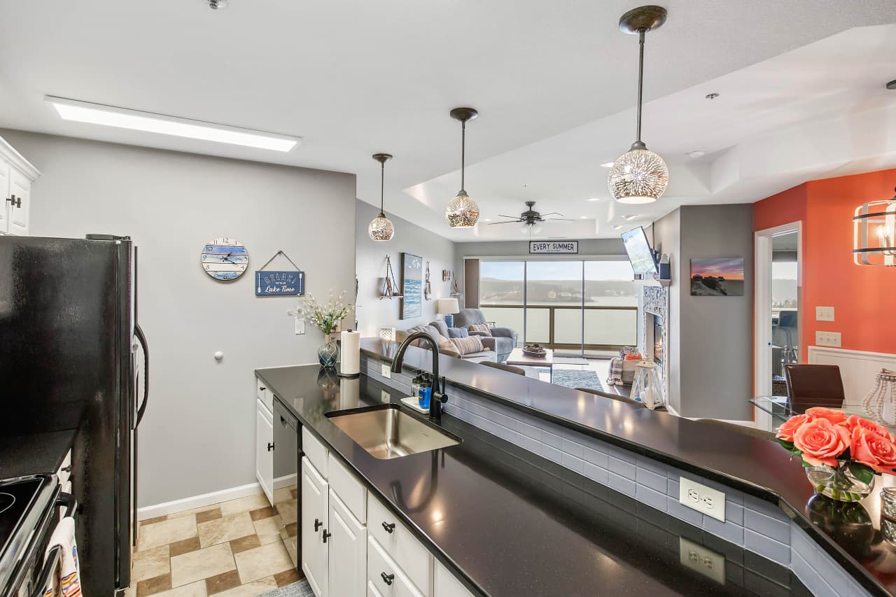 10-116 Emerald Bay Dr 2D_21.jpg