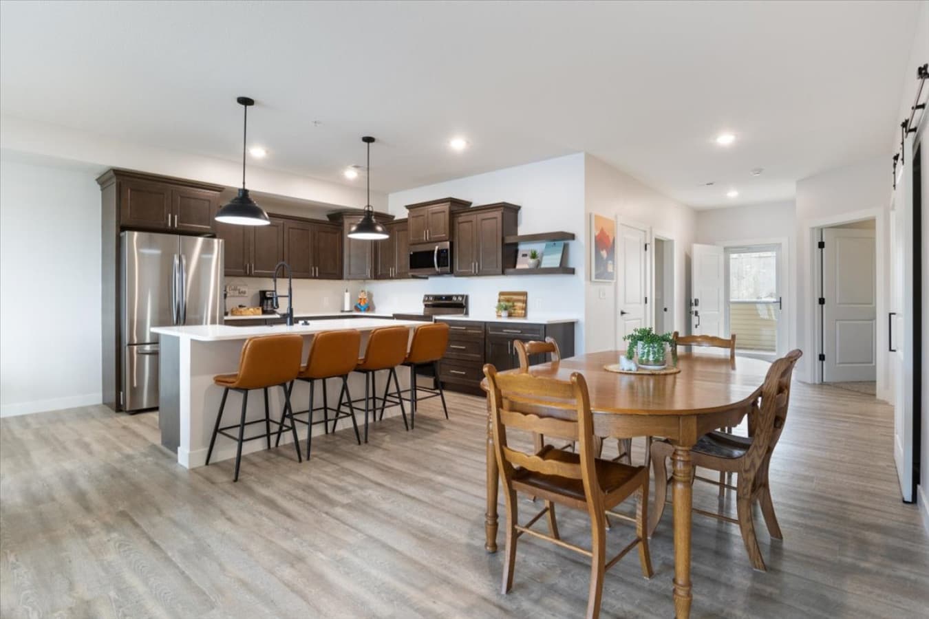 22-104 Sierra Bay Dr 2E - 22.jpg