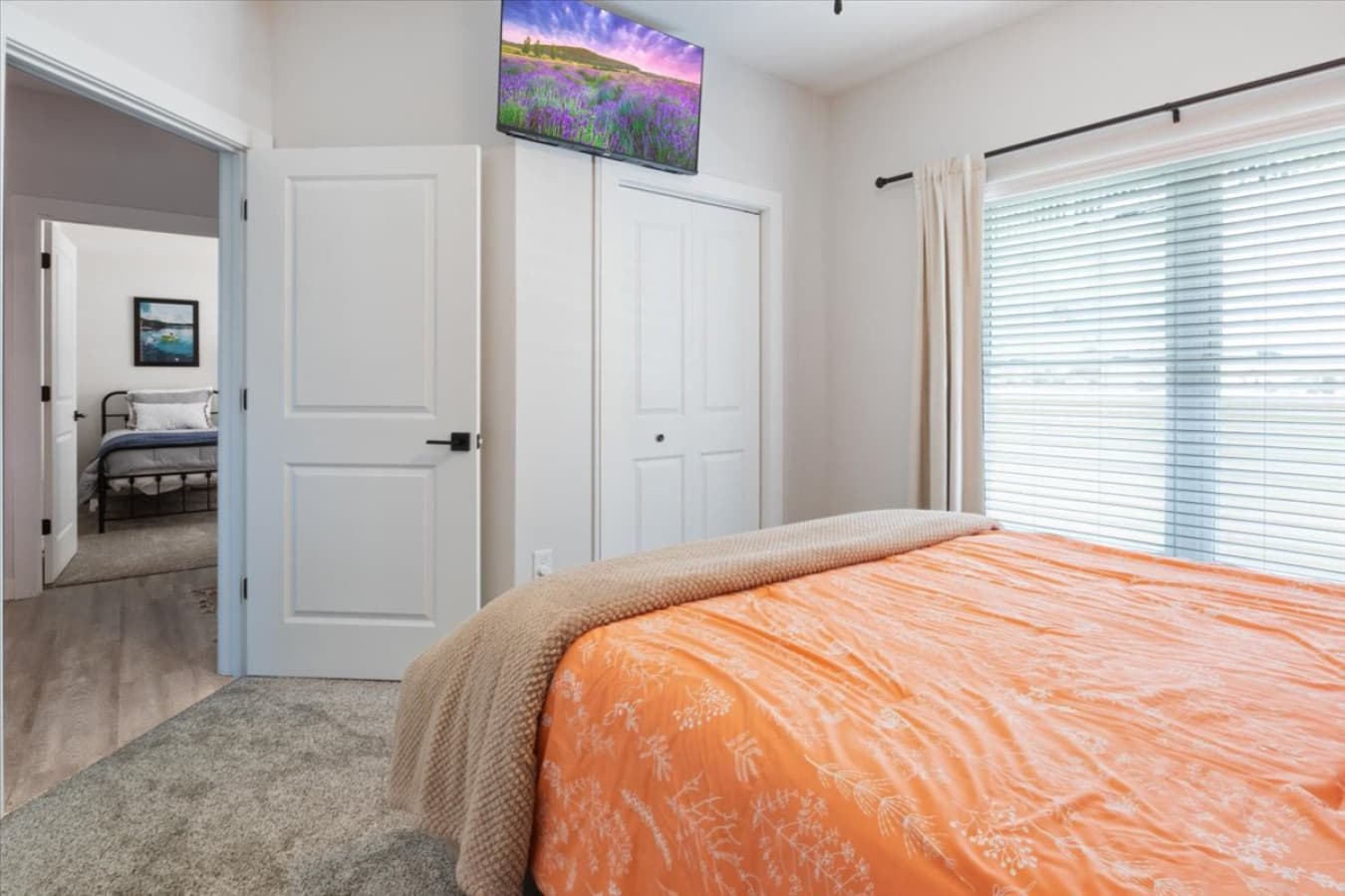 07-104 Sierra Bay Dr Unit 2E - 7.jpg
