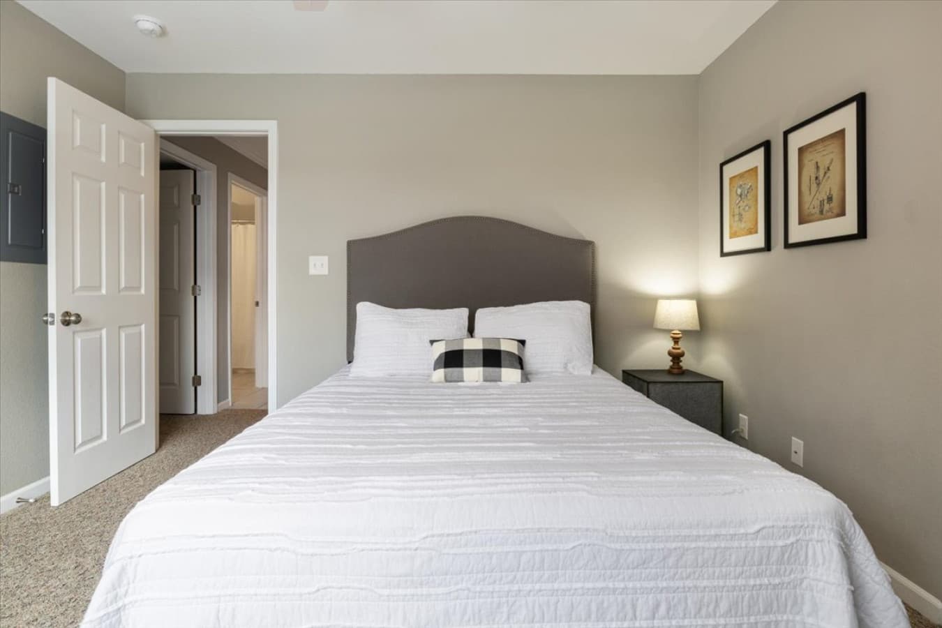 11-4800 Eagleview Dr 131 B - 11.jpg
