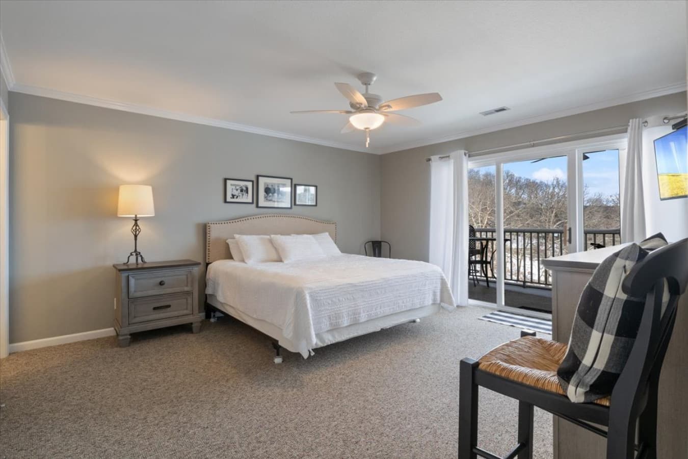 22-4800 Eagleview Dr 131 B - 22.jpg
