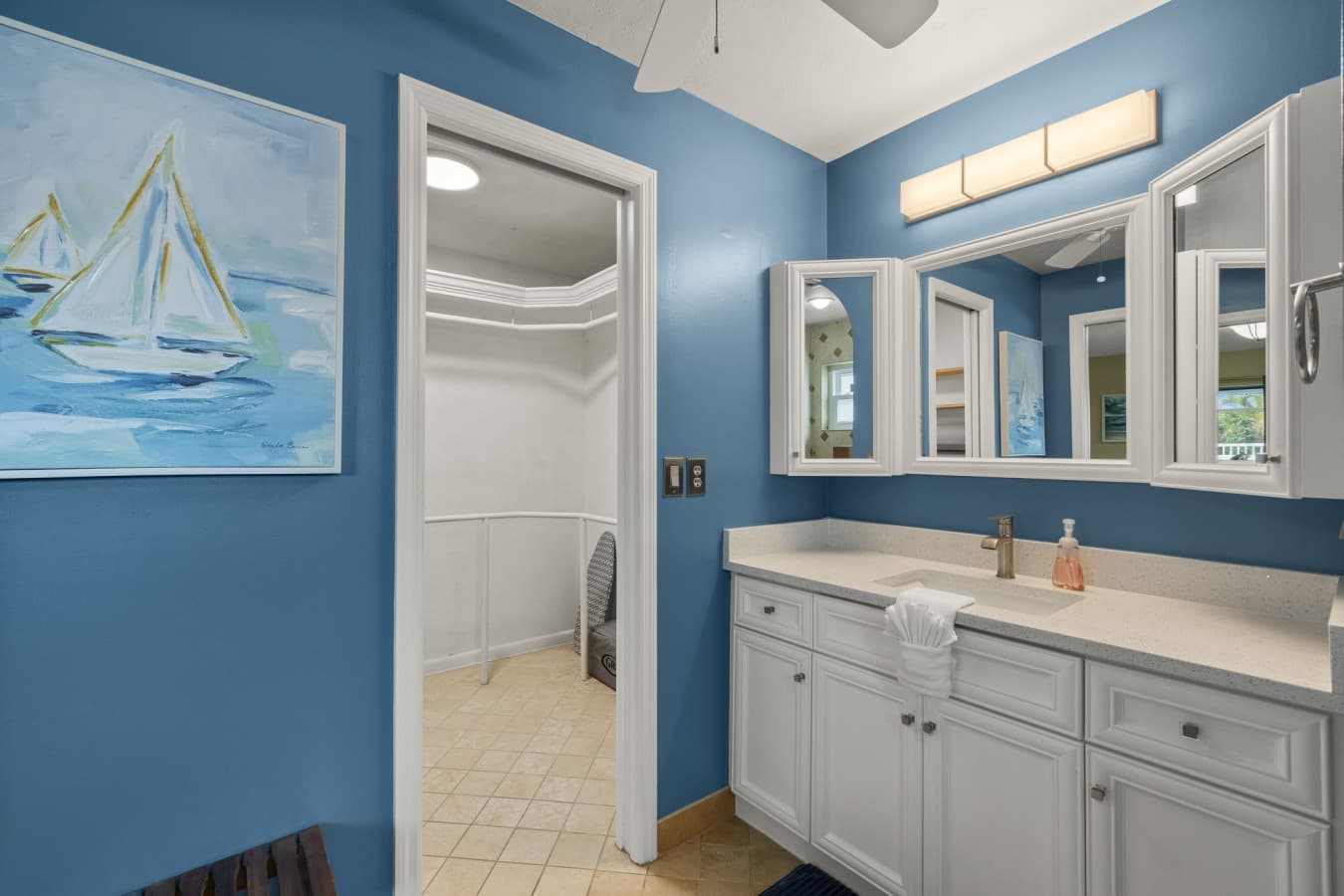 15-Primary Bathroom 3.jpg