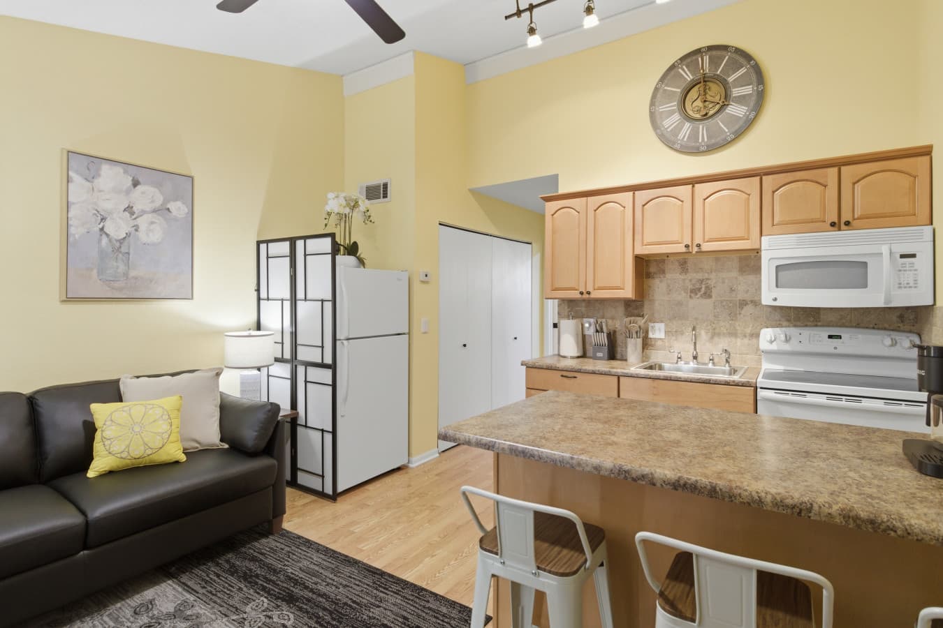 11-149 Southwood Shores Pl 4C - 11.jpg
