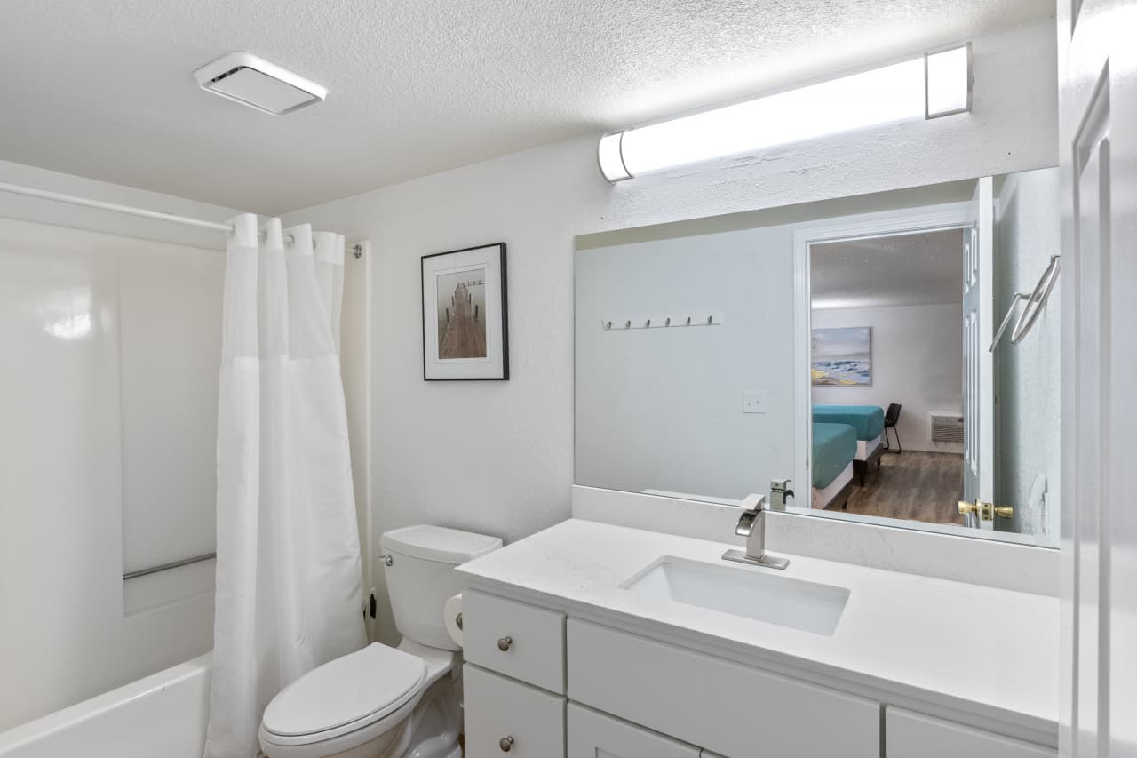 24-582 Moongate Dr - 25.jpg