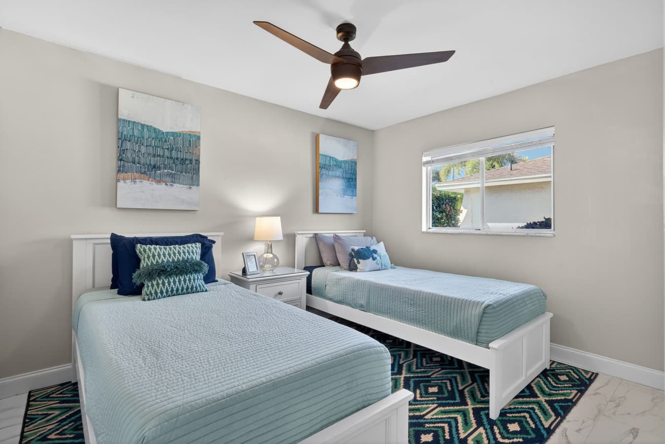 27-Guest Bedroom 2.jpg