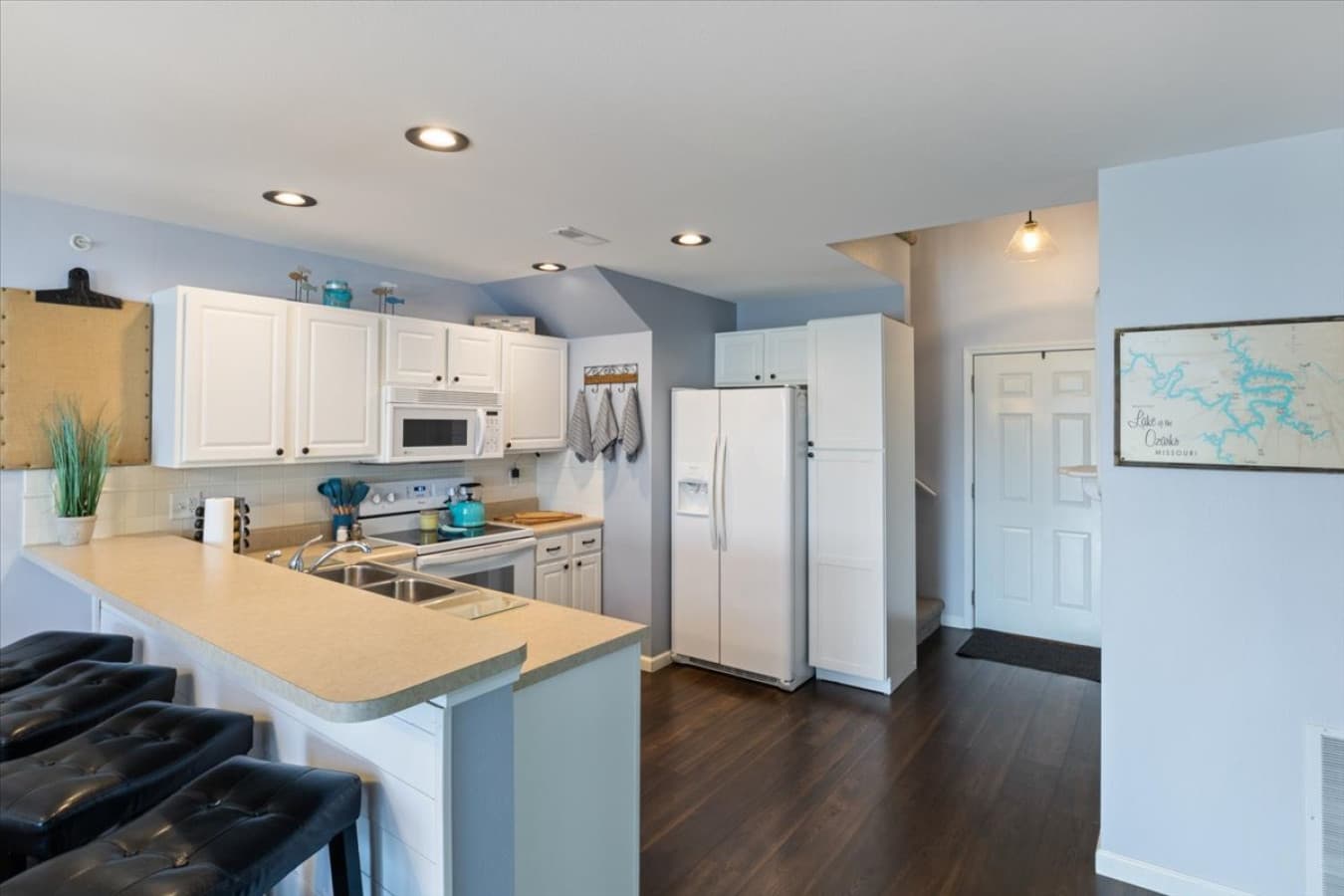 22-272 Cedar Glen Dr Unit 4C - 22.jpg