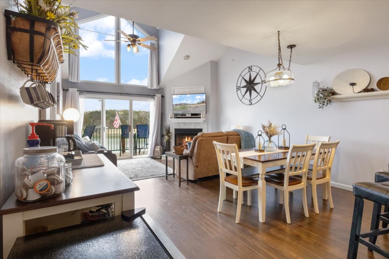 03-272 Cedar Glen Dr 4C - 3.jpg