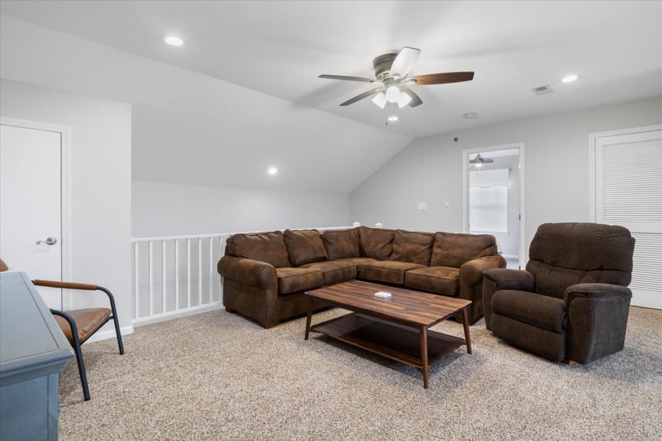 20-4800 Eagleview Dr 141B - 20.jpg